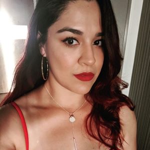 Meet your Posher, Ana